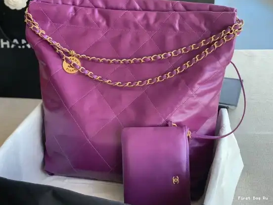 First Bag Ru 22 LARGE HANDBAG CHANEL 0630